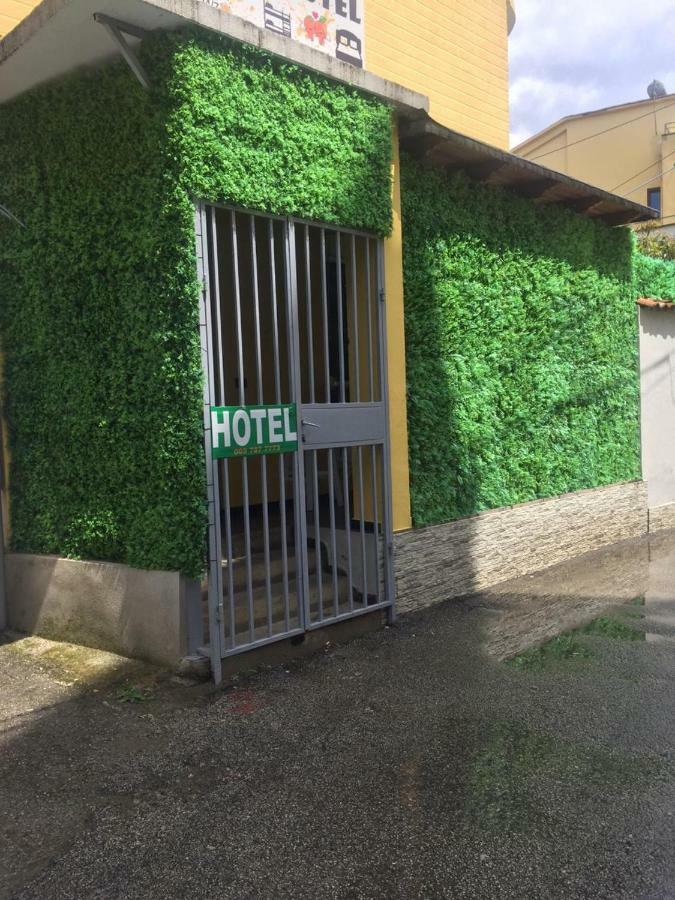 Orange Villa Hotel Tirana Exterior photo